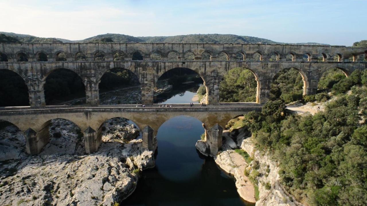 Studio Havre De Paix Au Pont Du Gard Piscine Et Jacuzzi Chez Valerie Payre Vers Pont du Gard Εξωτερικό φωτογραφία